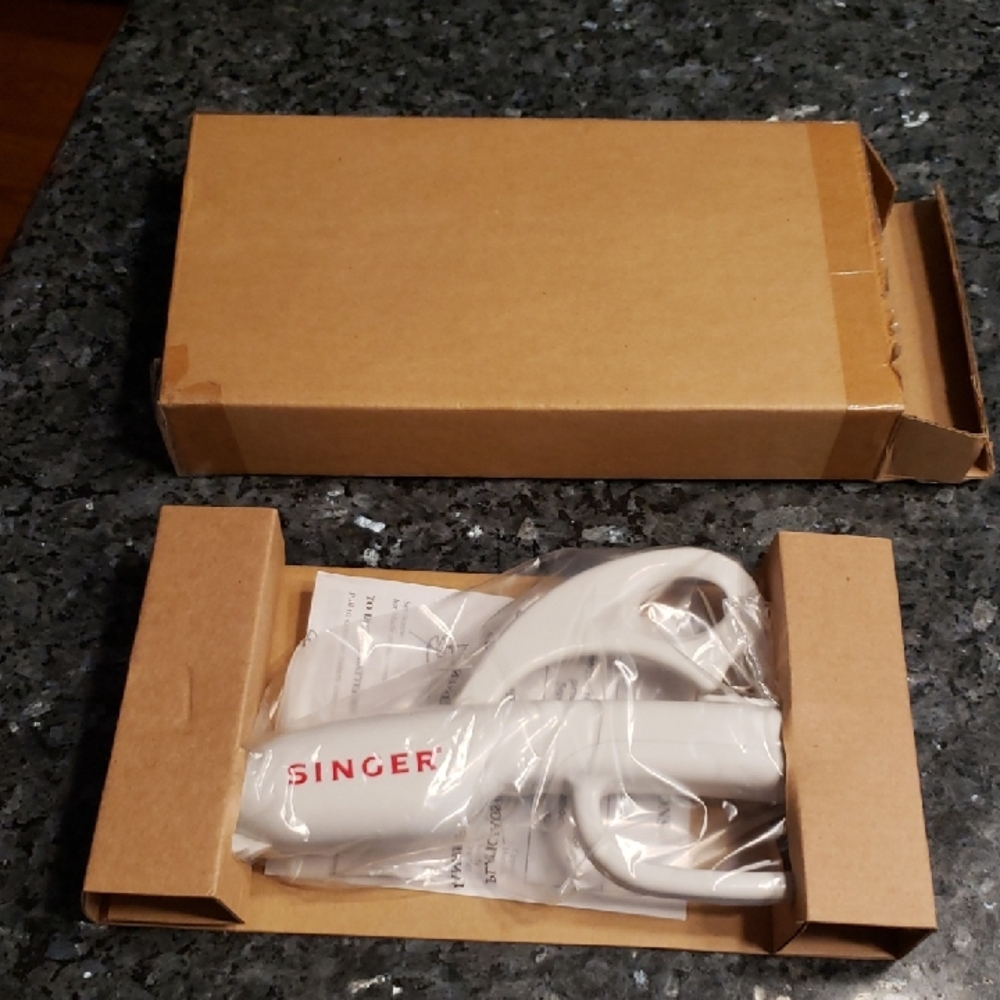 Singer White  Scissors